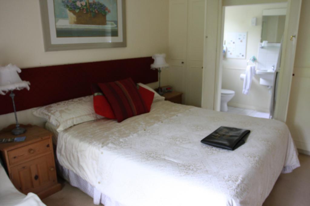 Serendipity Winsley Chambre photo
